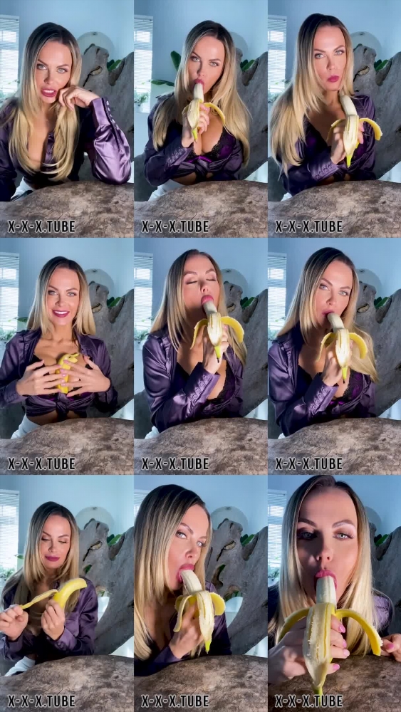 Jasmine Sinclair's Erotic Banana Eating