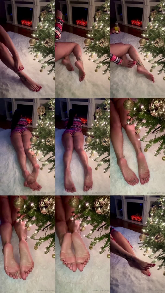 Goddess PussyFoot: Under the Tree by the Fire