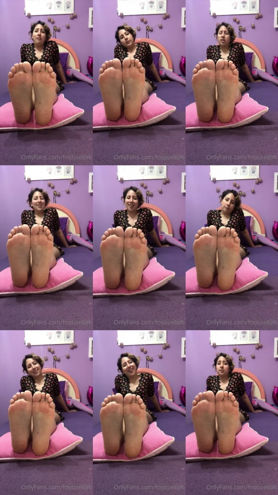 Gia's Feet - A Foot Fetish Delight