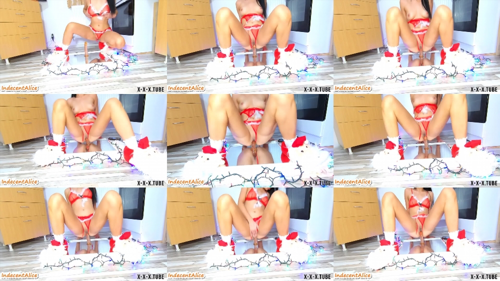 Sizzling Christmas Mood: Dildo Mirror POV with Indecentalice