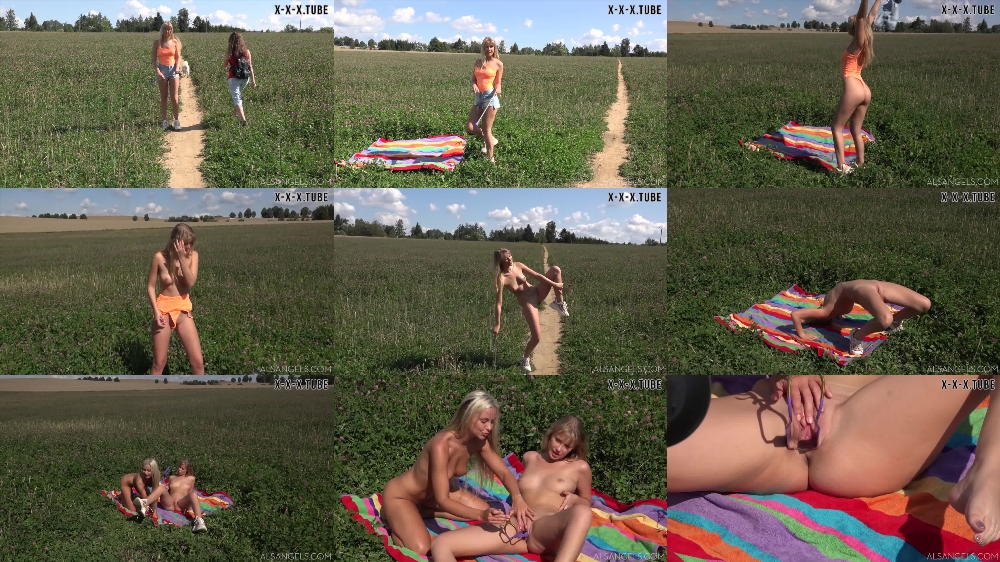 Sultry Shaved Models Eyla Moore & Lola