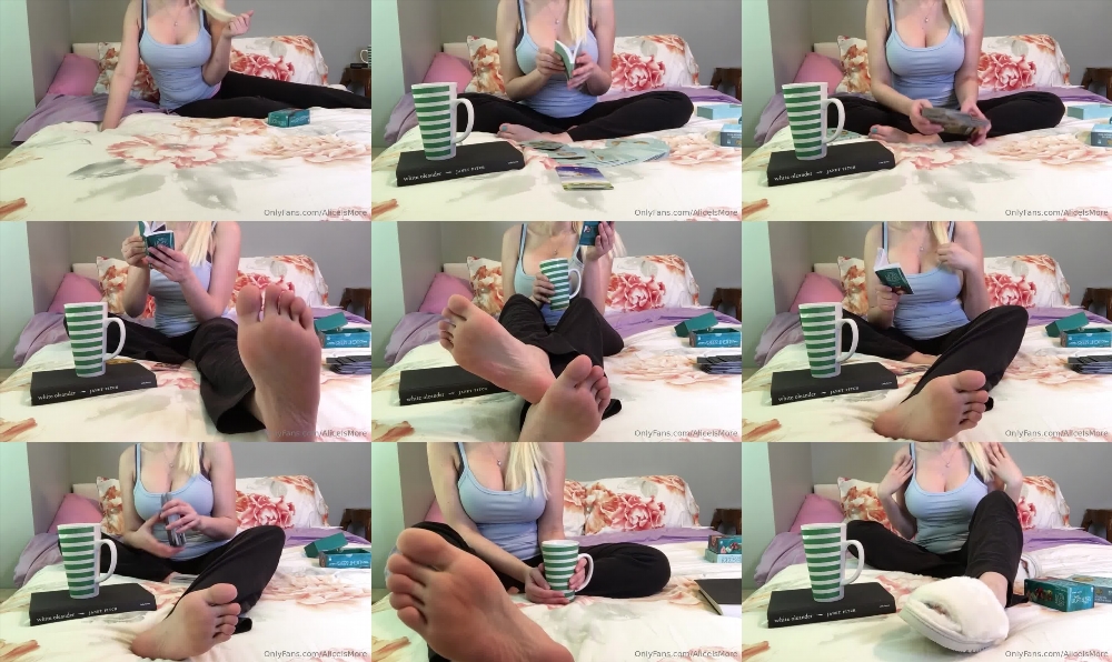 Alice Is More's Tarot Reading for Your Monday