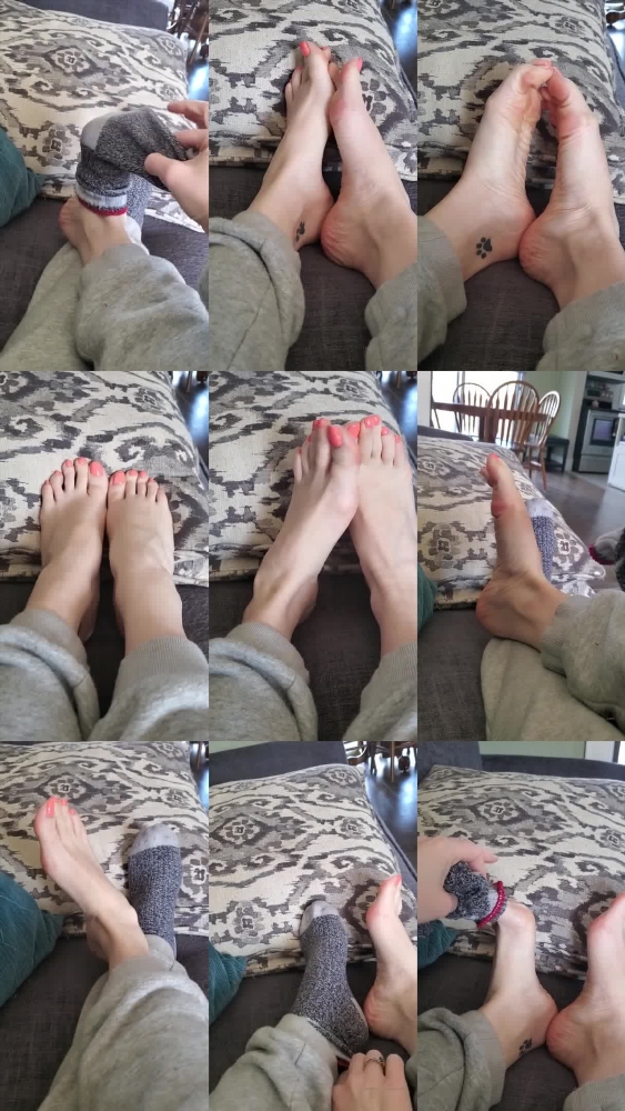 Sloan Paws Exclusive OnlyFans Video | Adult Content