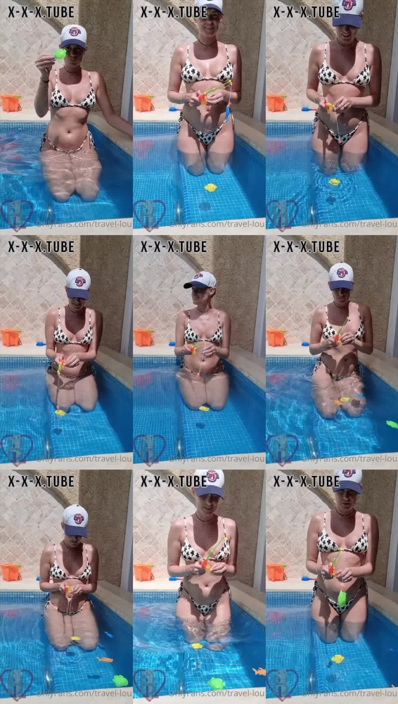 Travelling Peach: The Little Squeal of Delight - OnlyFans