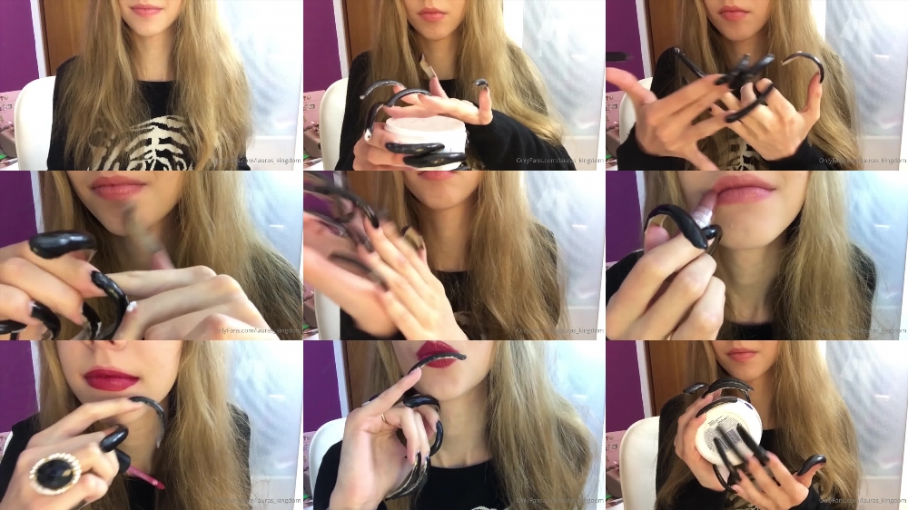 LaLaLaura's Christina Lipstick Show on OnlyFans