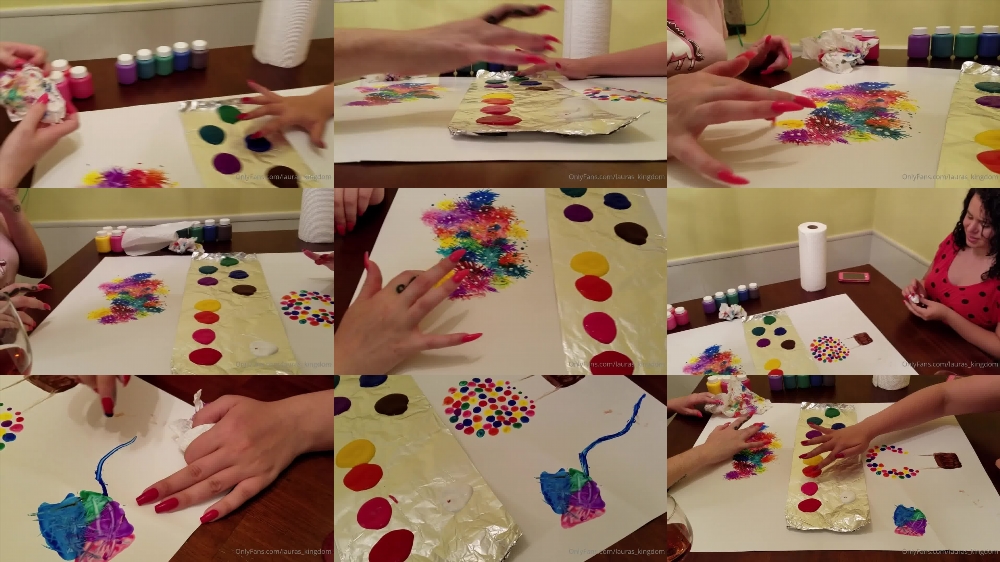 Finger Painting Fun with LaLaLaura and KNicole