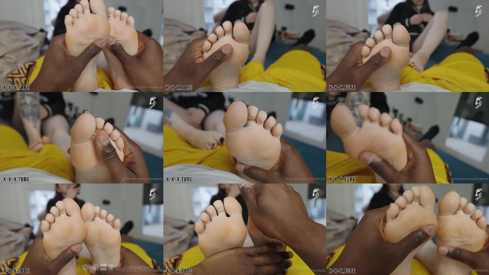 Soft and Romantic Foot Massage with Ouilovetoes and Roxy