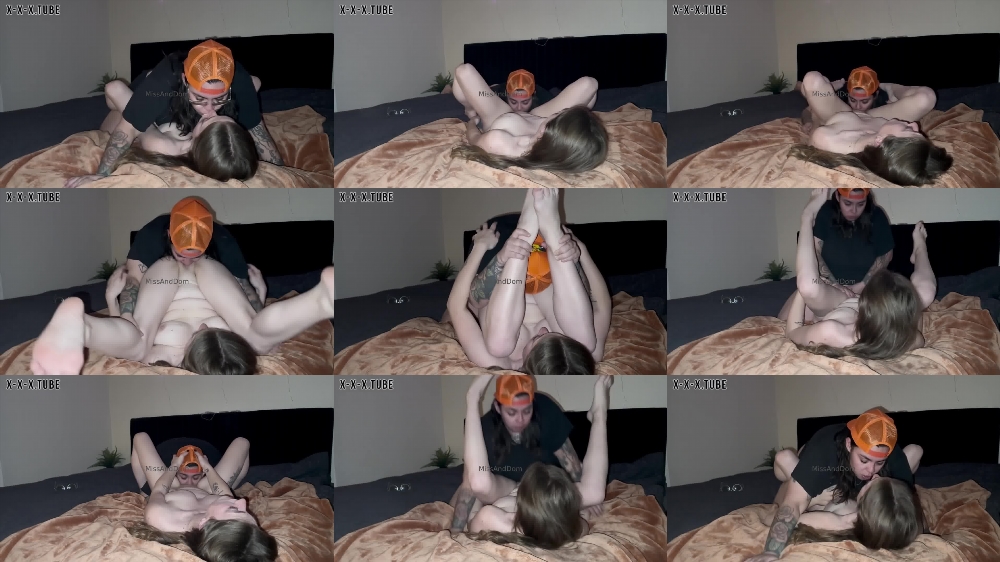 Missanddom's Wet Pussy Juices in Action