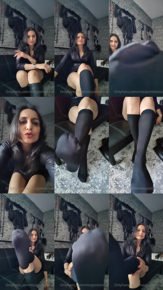 Miss Jo Mistress - OnlyFans Video - I Want You to Smell My Socks