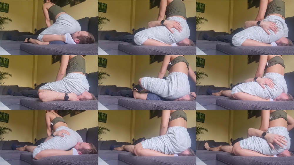 Crazy Facesitting Couple Video