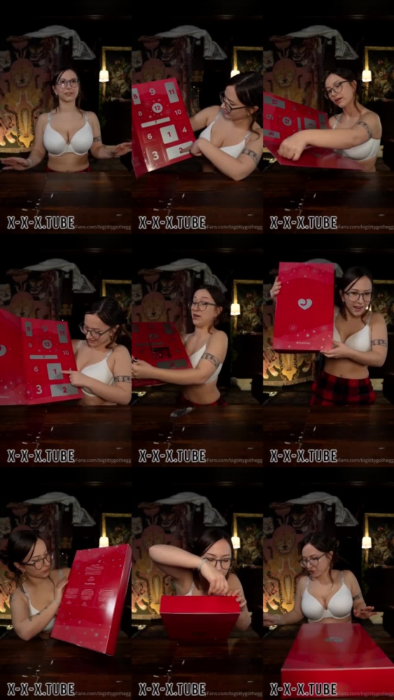 Unboxing with bigtittygothegg on OnlyFans