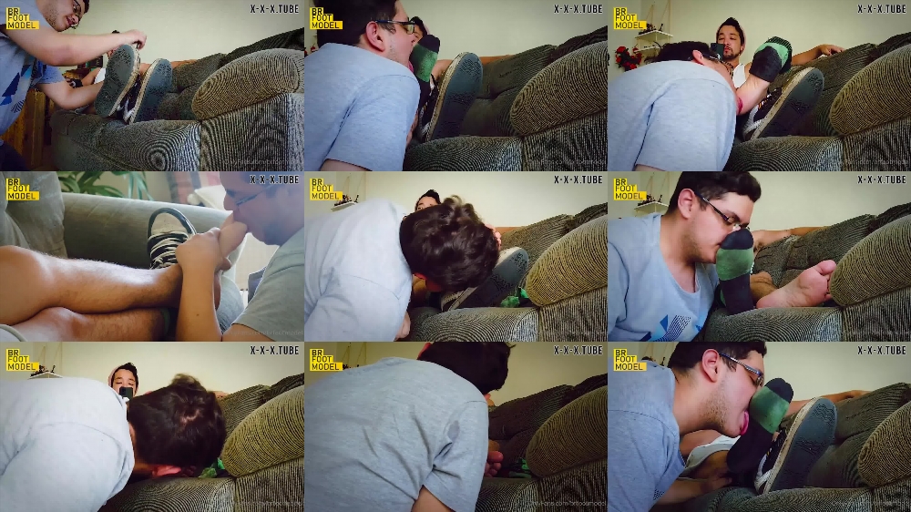 Master F and brfootmodel's Foot Slave Adventure