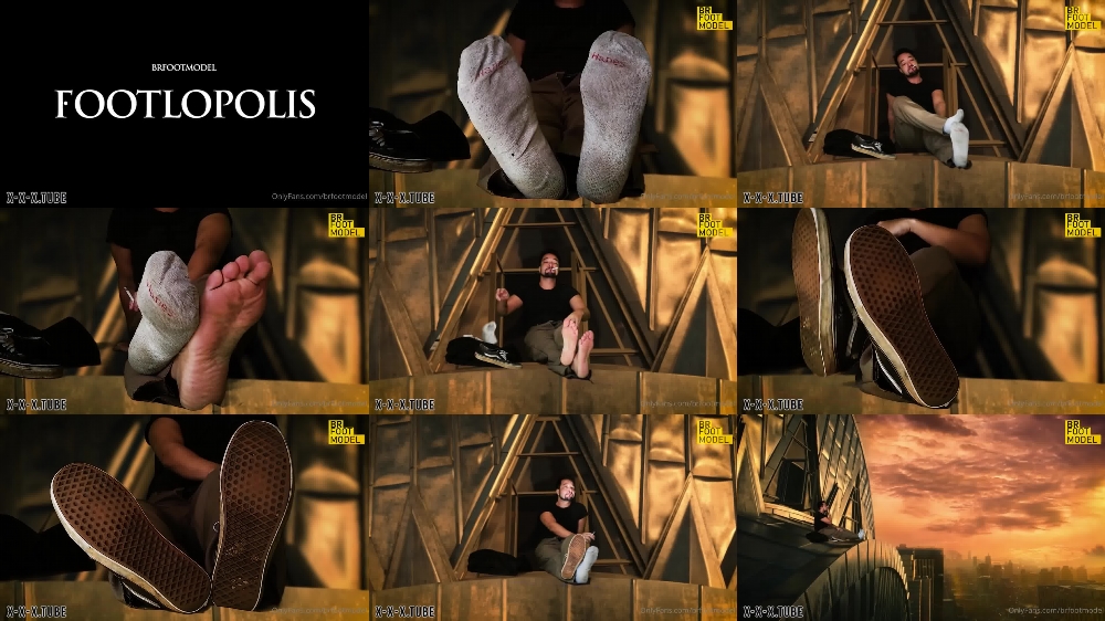 Sultry Brfootmodel in Footlopoli