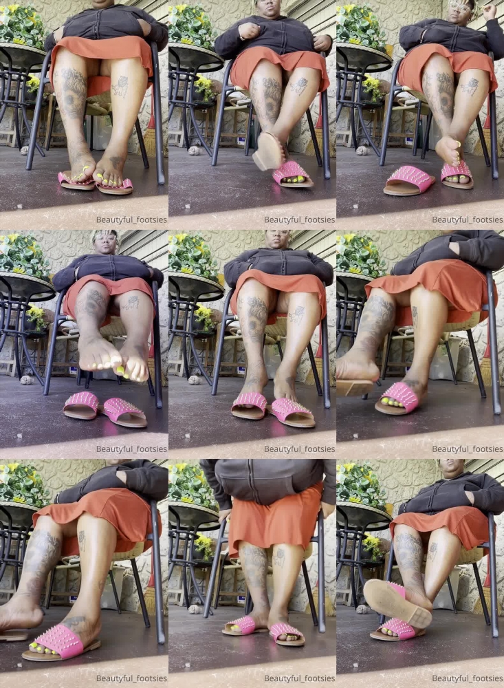 Beautyful_footsies: Sandal Play Video