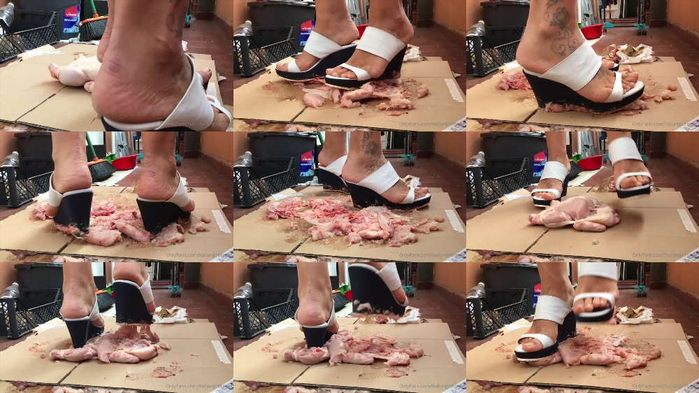 Italian Girlfriend: A Sizzling OnlyFans Video