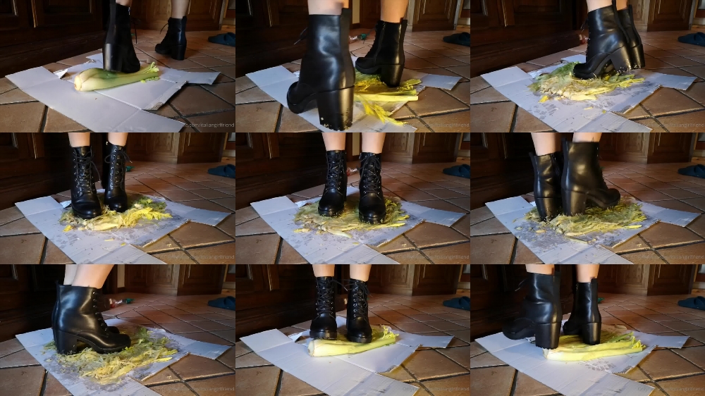 Italian Girlfriend's Ankle Boots Smash Celery