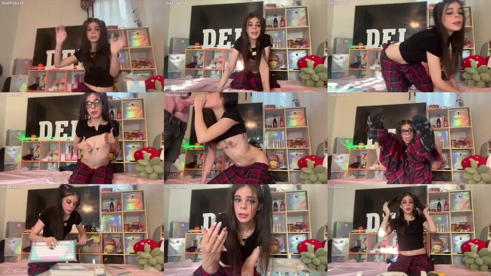 She Gives Live Show: Sucks, Tits, and More