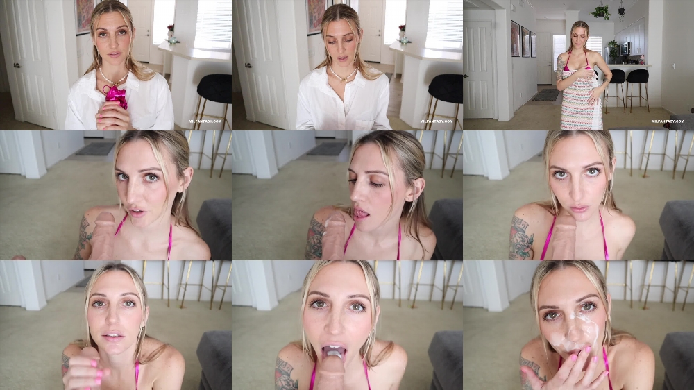 Tatum Christine: A Sexy MILF In A New Bikini