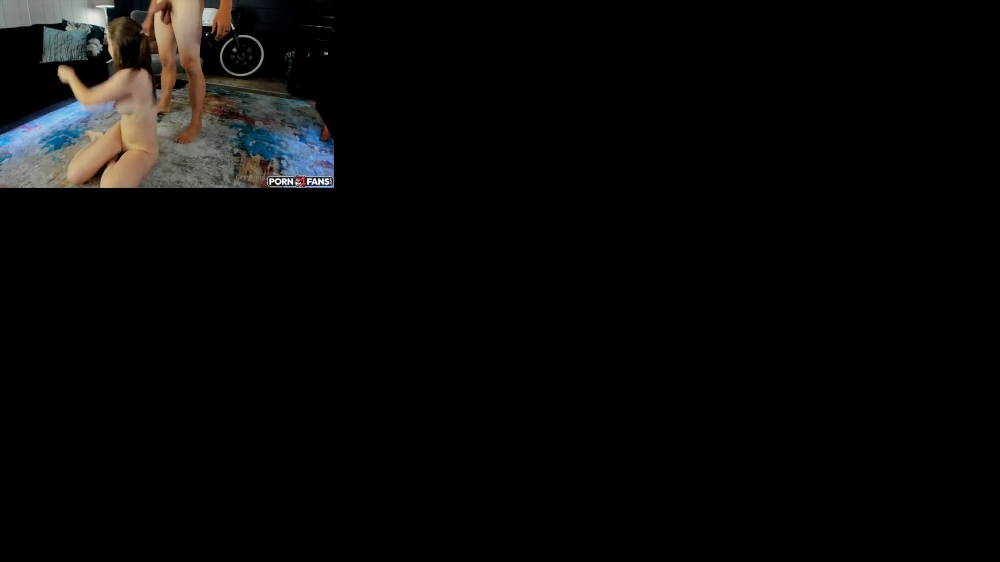 Watch Tinydancer0107's Playful Performance