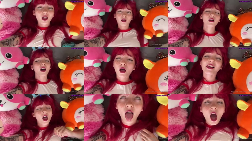 Emmafiore: Morning Mornings Papi - Teen & College VR Porn Experience