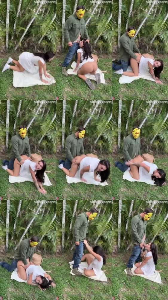 Emily Rinaudo's Exclusive Outdoor Sex Tape