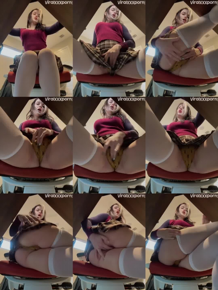 Watch Peachjars in Schoolgirl Rubbing Nude Pussy Video