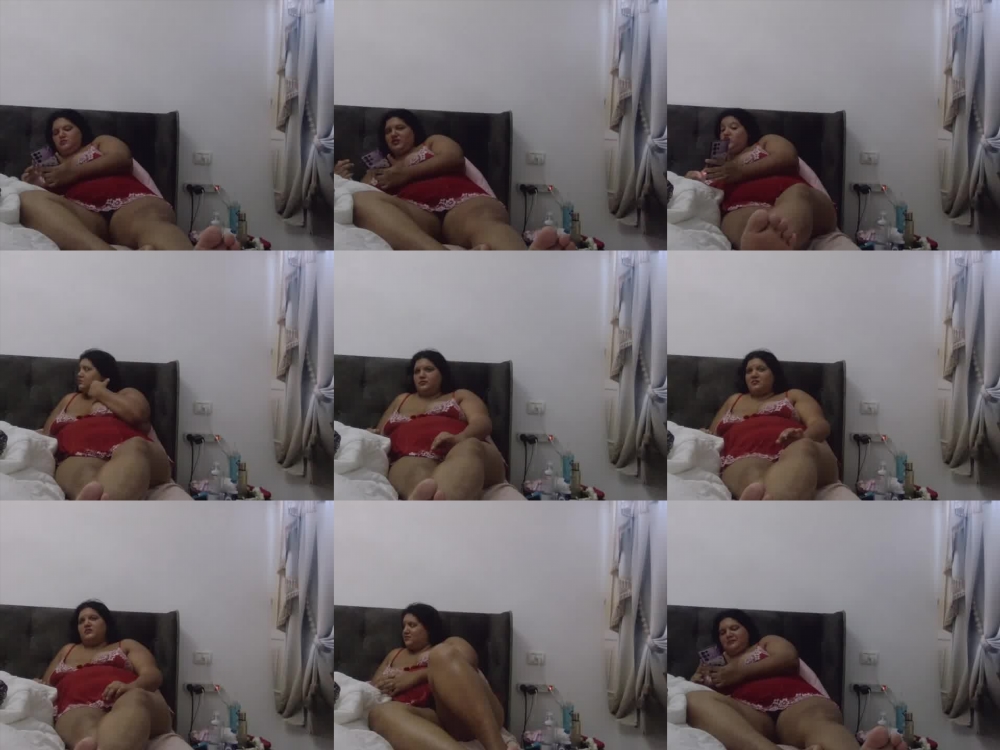 Candee Licious Doubles Her Fun