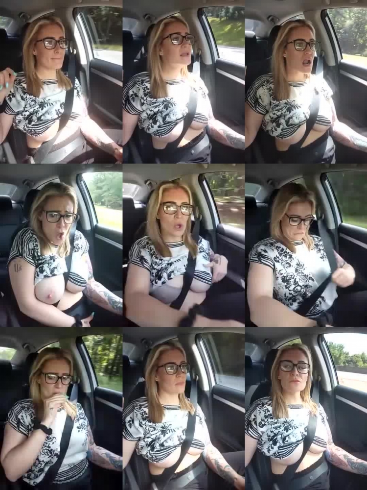 Lingerie-Clad Babes Enjoy a Sex Toy Orgasm