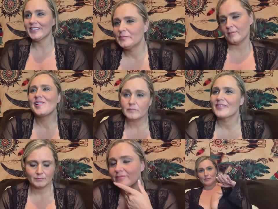 Tiffanynhoe's Seductive Sextape