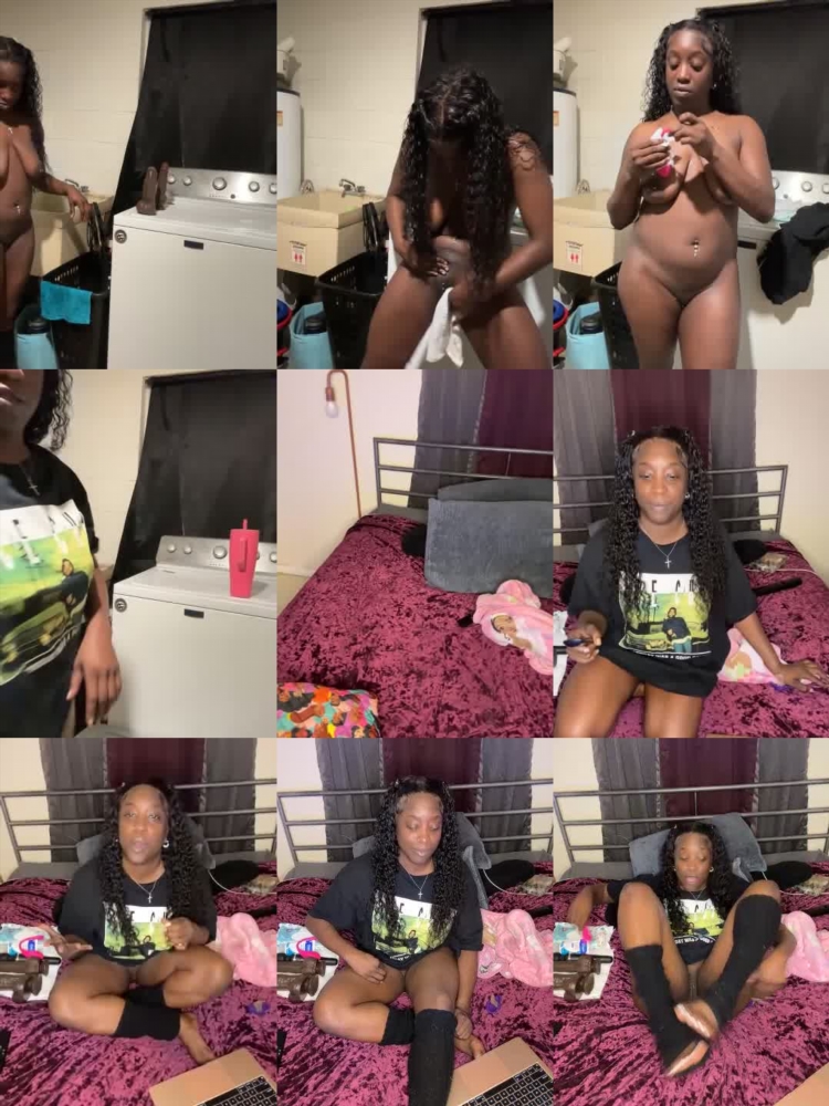 Alina and Daphne Dare in a Lesbian Scene