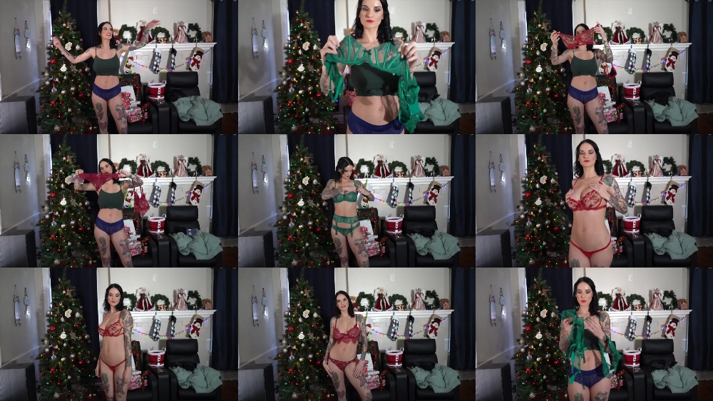 Natasha Kirsten's Sizzling Lingerie Show