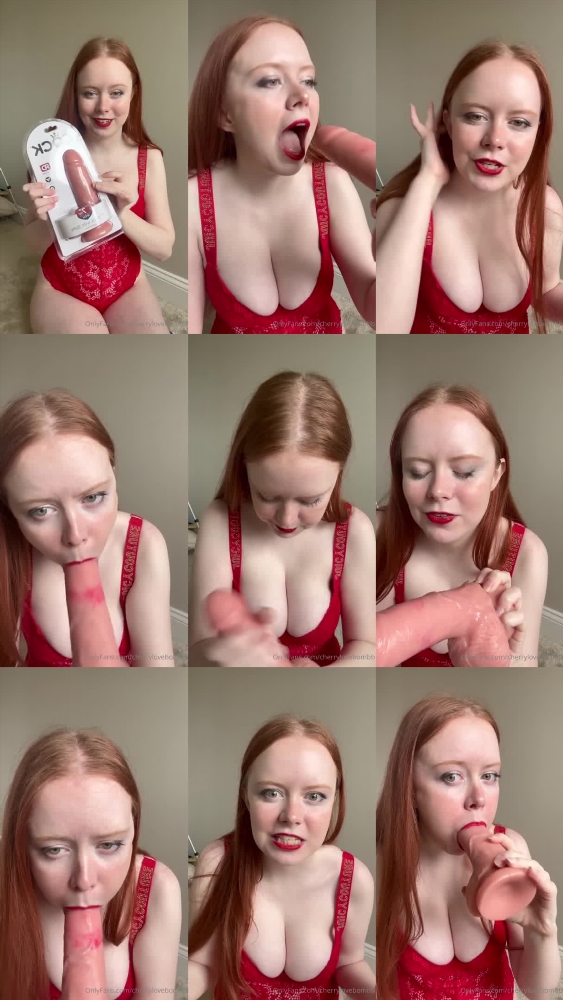 Cherrylovebombb's Sensual Dildo Scene