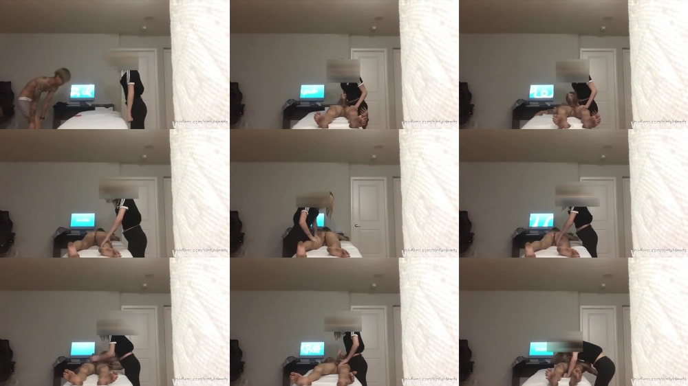 Sinfuldeeds: Blonde Masseuse's Naughty Appointment