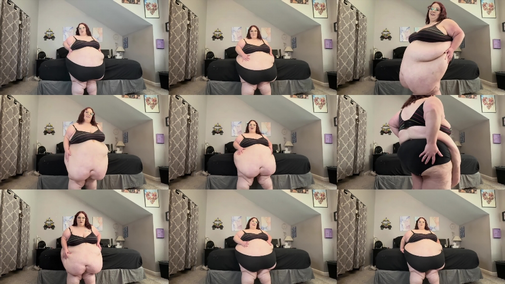 Celiabbw Teasing Her Big Belly