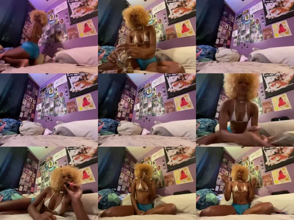 Xev Bellringer's Sensual Solo Performance