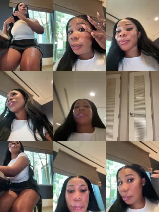 Katerina Deville and Elizabeth Skylar in OopsFamily