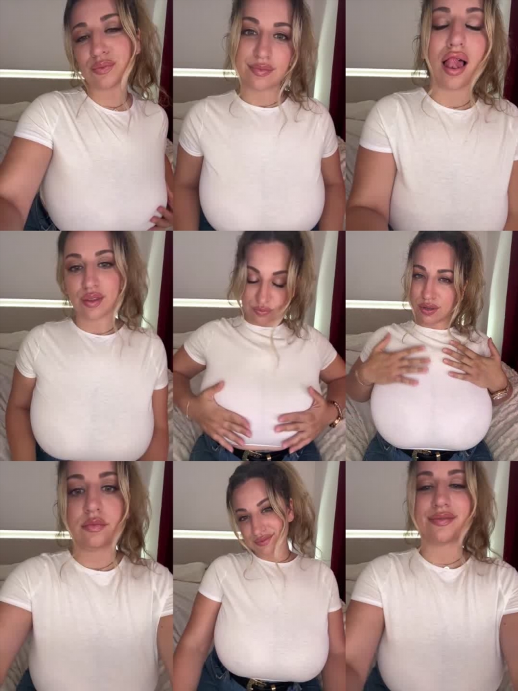 Blonde babe fingered by nudist roommate