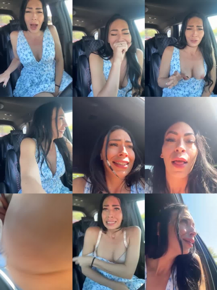 Carolina Sweets Horny Babysitter 2