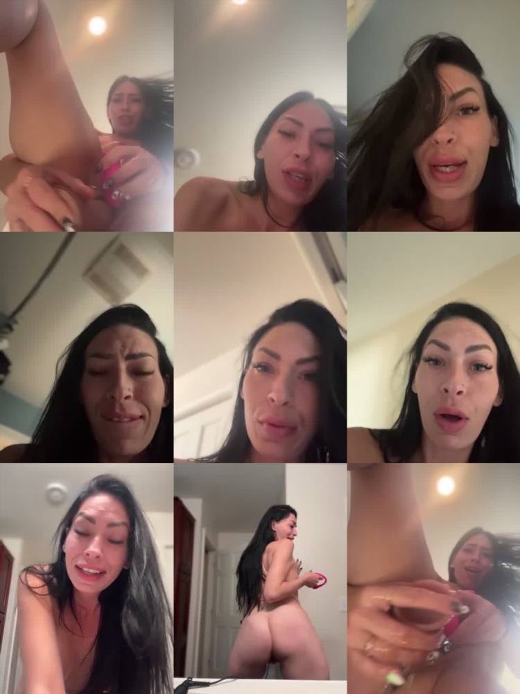 MomsInControl - Mia Malkova, Rebecca Moore - Mia And The MILF