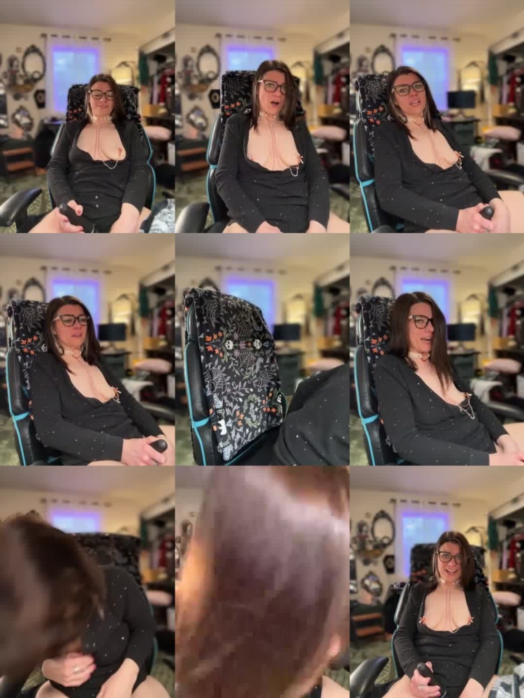 Nubiles - Nikki Hill Into It