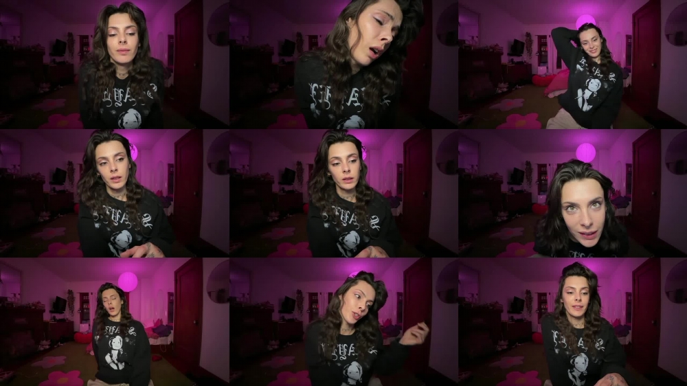 Shanrozay Teases in Kinky Threesome Toy Play Video